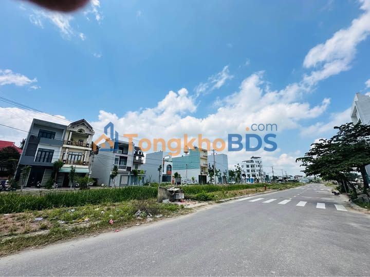 Đất nền Nhơn Bình, Quy Nhơn 72m² giá 2.25 tỷ - Đường to ô tô