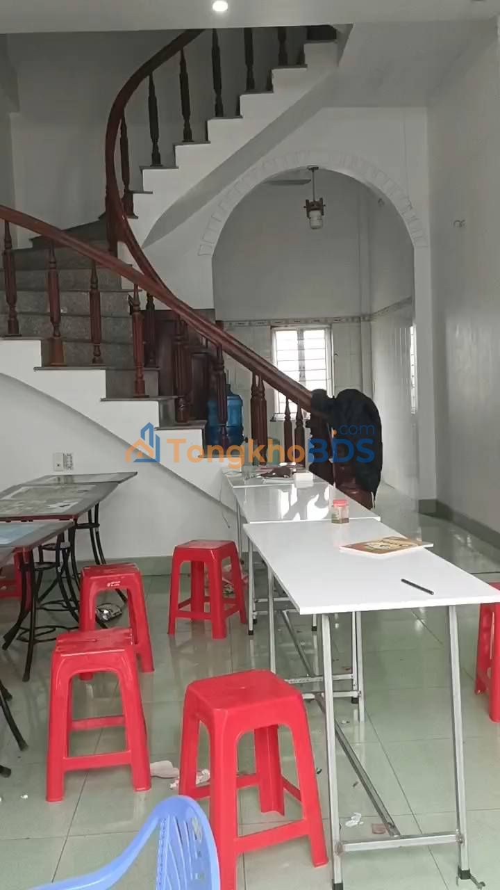 Nhà 3 tầng Hoàng Diệu Thái Bình 50m² 1 tỷ - Ô tô vào tận nhà