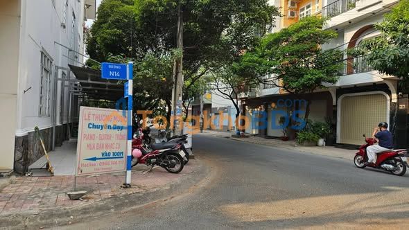 Đất nền KDC D2D Biên Hòa 72m² - Sổ đỏ sẵn, giá 5.2 tỷ