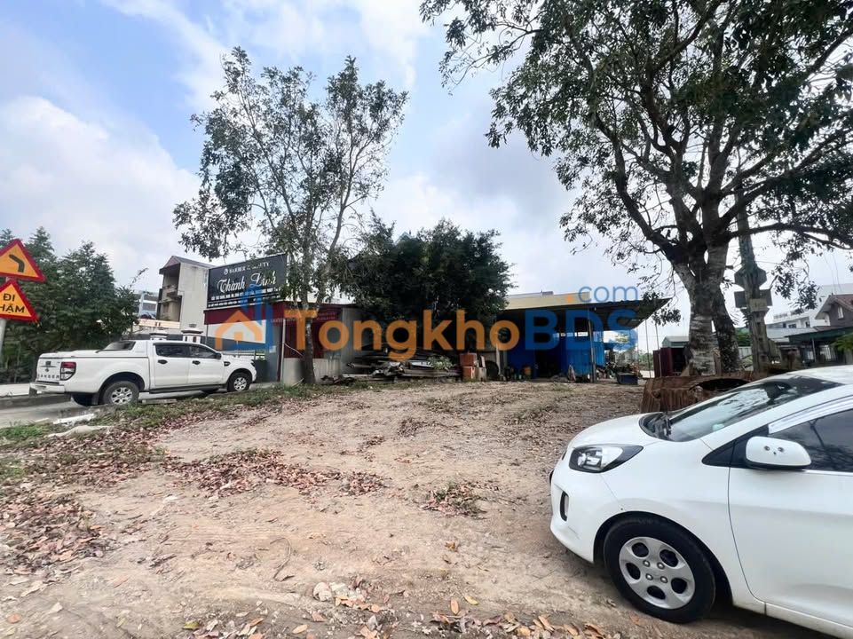 Bán Nhà Xưởng 300m² Lô Góc KCN Đông Tiến, Thanh Hóa - Giá 7 Tỷ