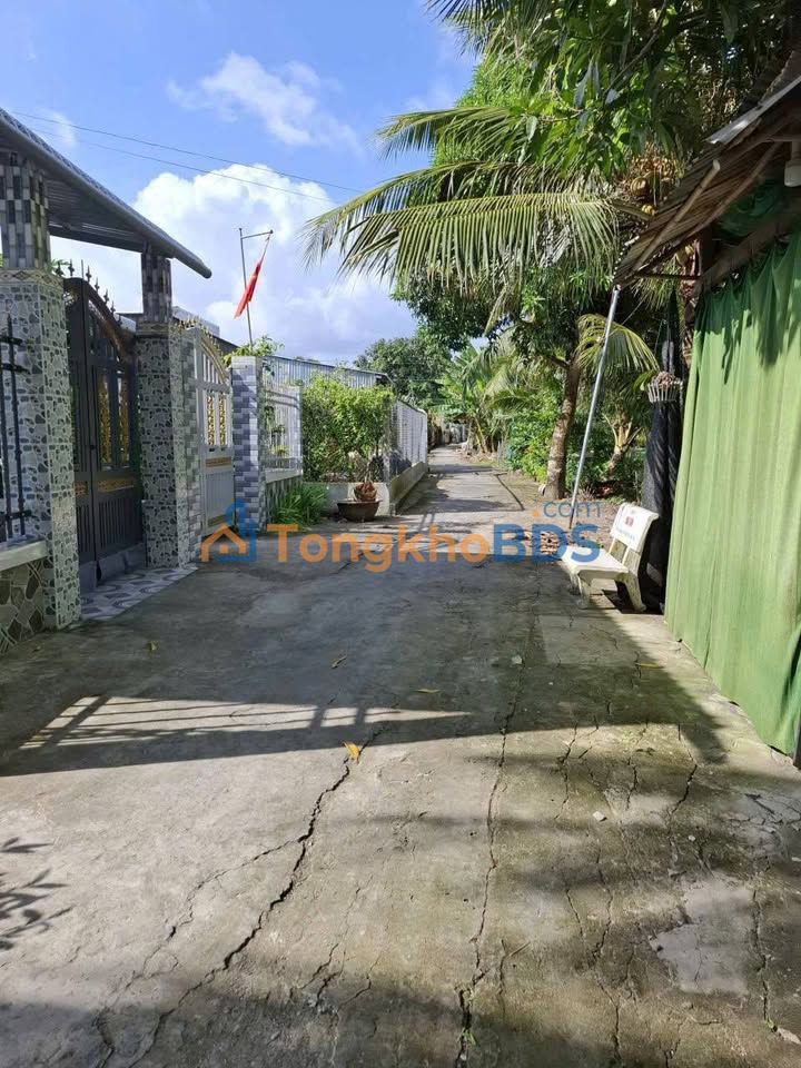 Đất Phường V Vị Thanh 200m² 550 triệu - Sổ đỏ chính chủ