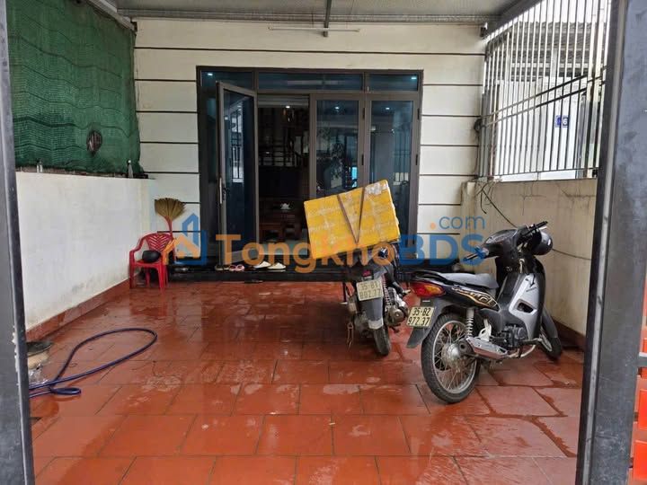 Nhà 2 tầng Vĩnh Trụ 100m² 3 tỷ - Sẵn sàng ở ngay