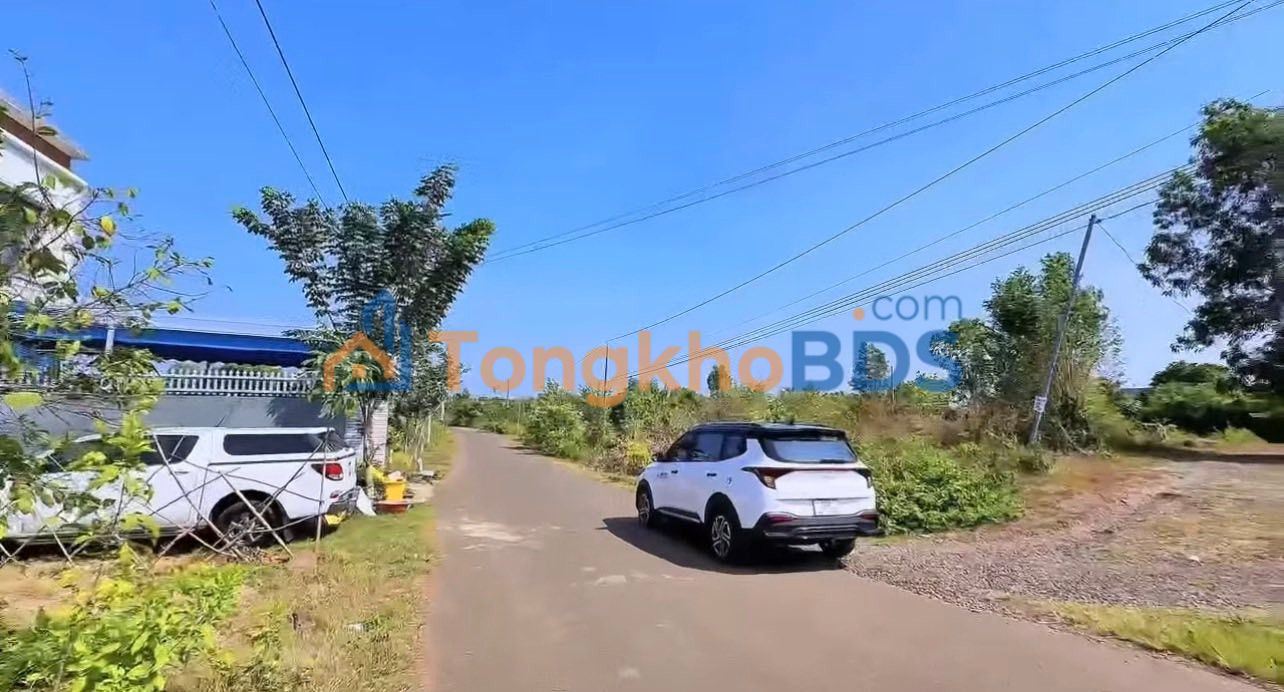 Đất Mặt Tiền Long Khánh 100m² - Sổ Đỏ Thổ Cư, Giá 1.35 Tỷ