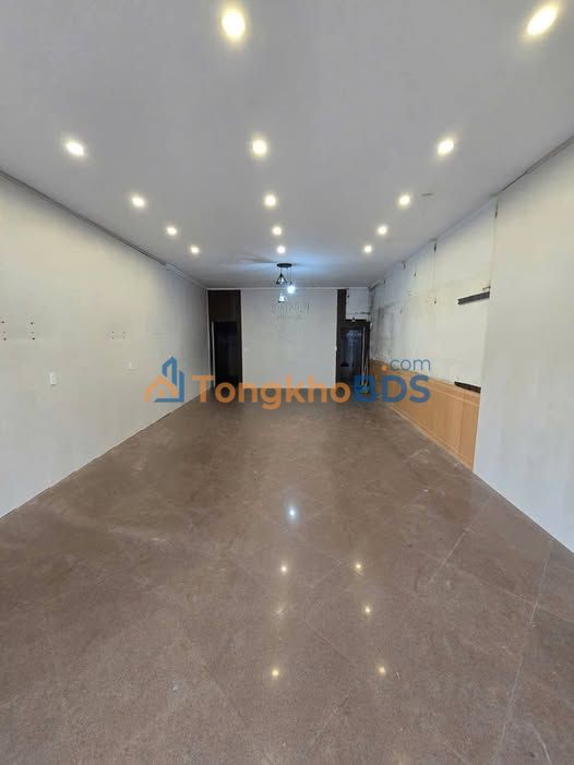 Nhà 2 tầng Thanh Nhàn 80m² 9 triệu - Vị trí đẹp