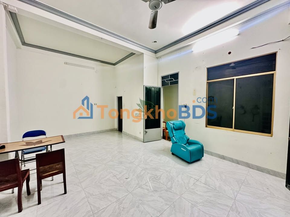 Mat bang Phuoc Hoa Nha Trang 41m2 12 trieu - Mat tien kinh doanh