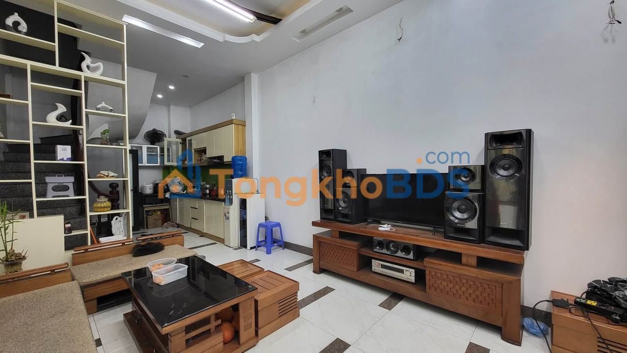 Nhà Hoàng Mai 44m² 8.95 tỷ - Chính chủ sẵn sàng ở ngay