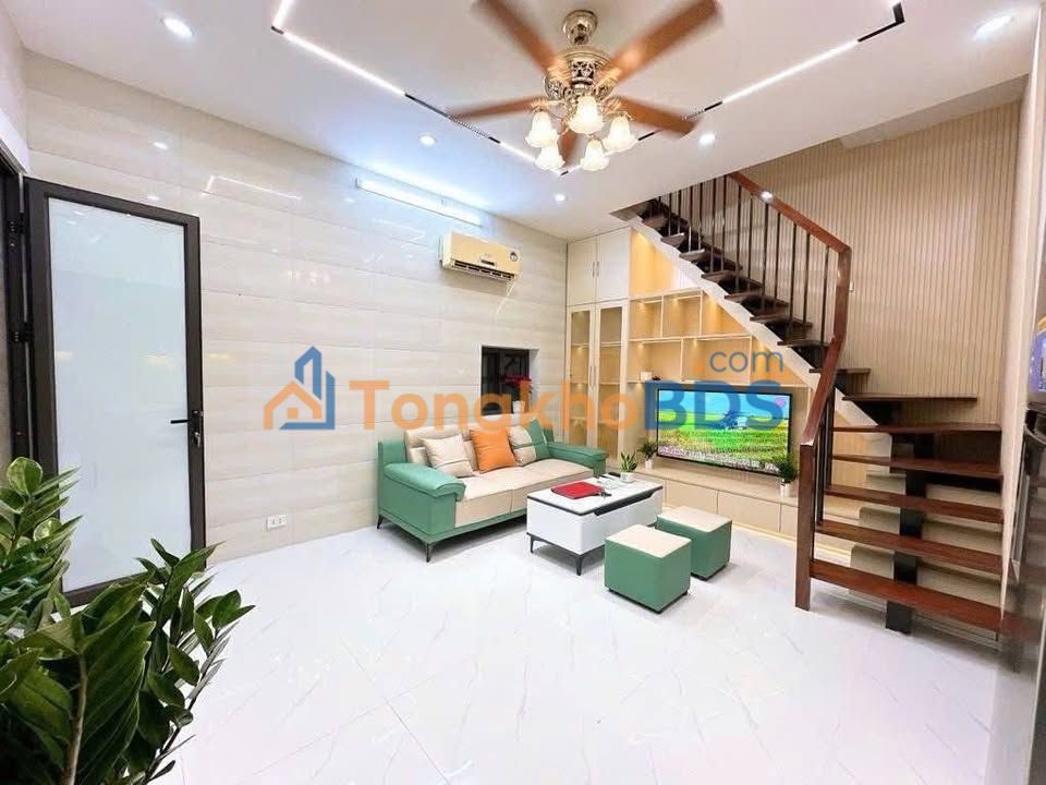 Chung cư Bạch Mai 27m² 3PN - Sẵn Sàng Vào Ở Ngay