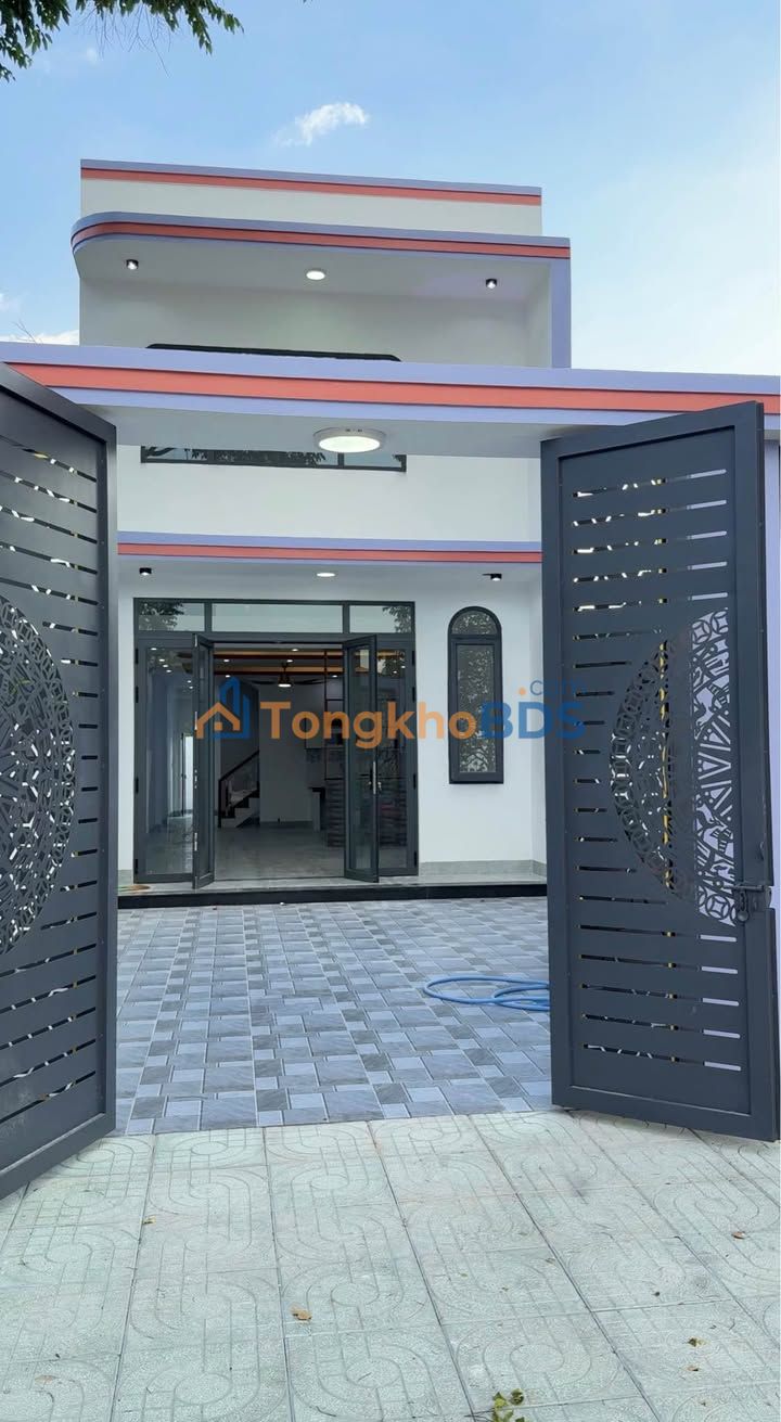 Nhà Đúc Lửng 150m² Phường Tân Thới Hòa - Giá 2.6 Tỷ, Sẵn Ở Ngay