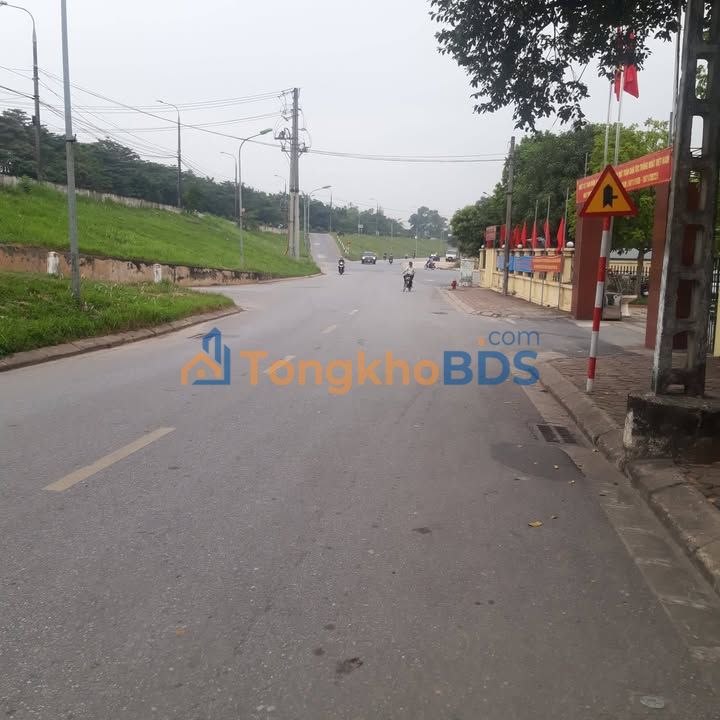 Nhà Mặt Phố Tư Đình 144m² - Kinh Doanh Sầm Uất, 2 Mặt Thoáng, 22 Tỷ