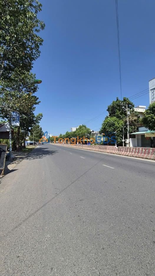 FrontHouse CMT8 Gò Dầu 376m² 338.4 triệu - Ô tô vào tận nhà