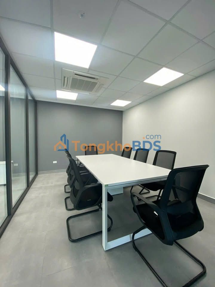 Văn phòng Nguyễn Thị Định 120m² 30 triệu - View thoáng