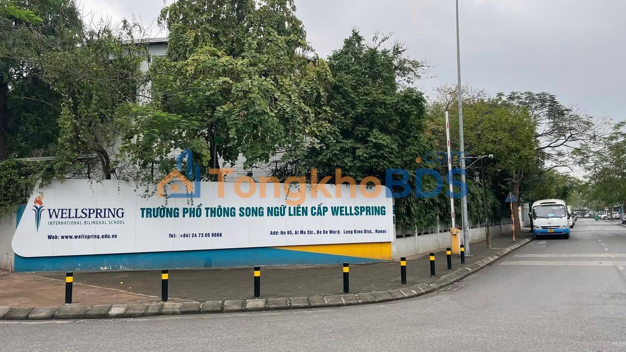 Nhà Bồ Đề Long Biên 50m² giá 11 tỷ - Ô tô vào tận nhà