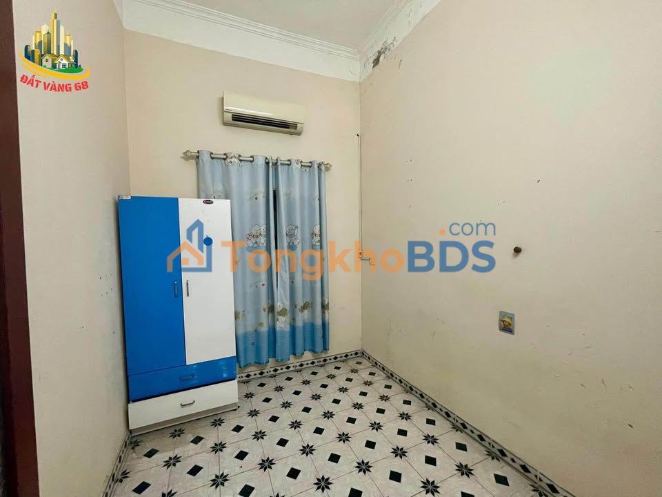 Nhà 2 Tầng 55m² Kim Đồng, Hoa Lư - 3.x Tỷ, Trung Tâm, Sẵn Ở