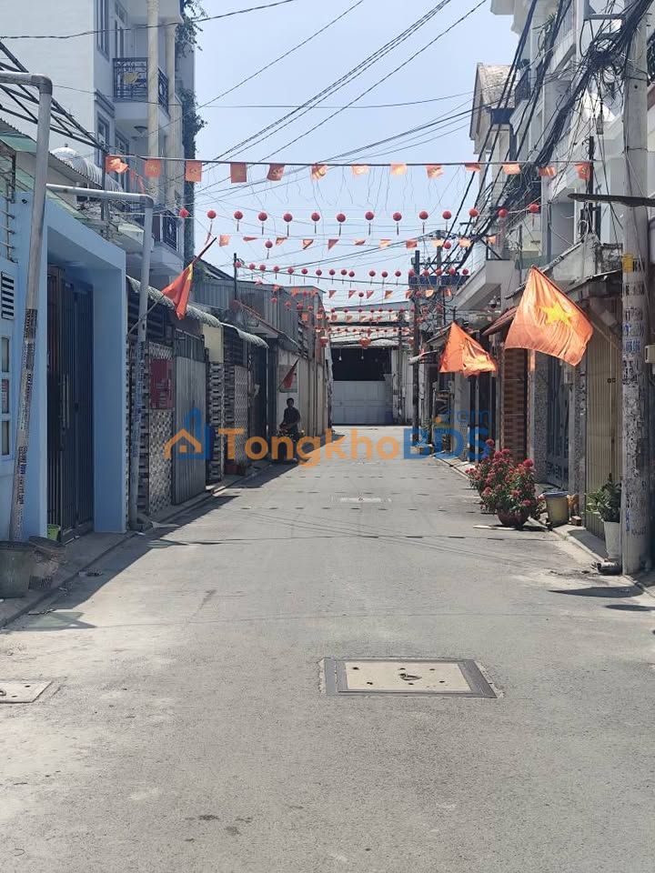 Nhà Thới An 13 Quận 12 95m² 8.95 tỷ - Ô tô vào tận nhà