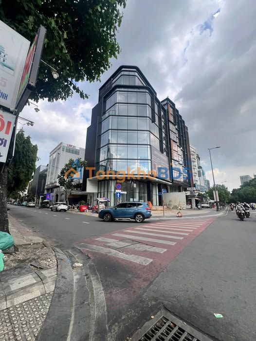 Văn phòng Phan Đình Giót Tân Bình 0.6tr/m² - View thoáng