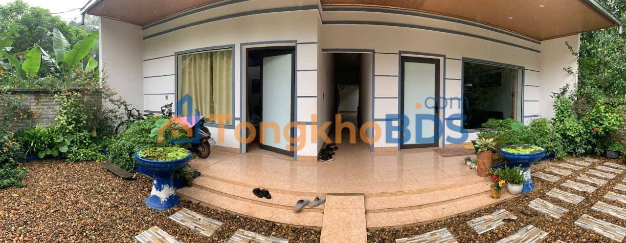 Nhà 300m² Lạc Sơn, Hòa Bình - 2 Sổ Hồng, Ô Tô Tận Cửa, Giá 1 Tỷ