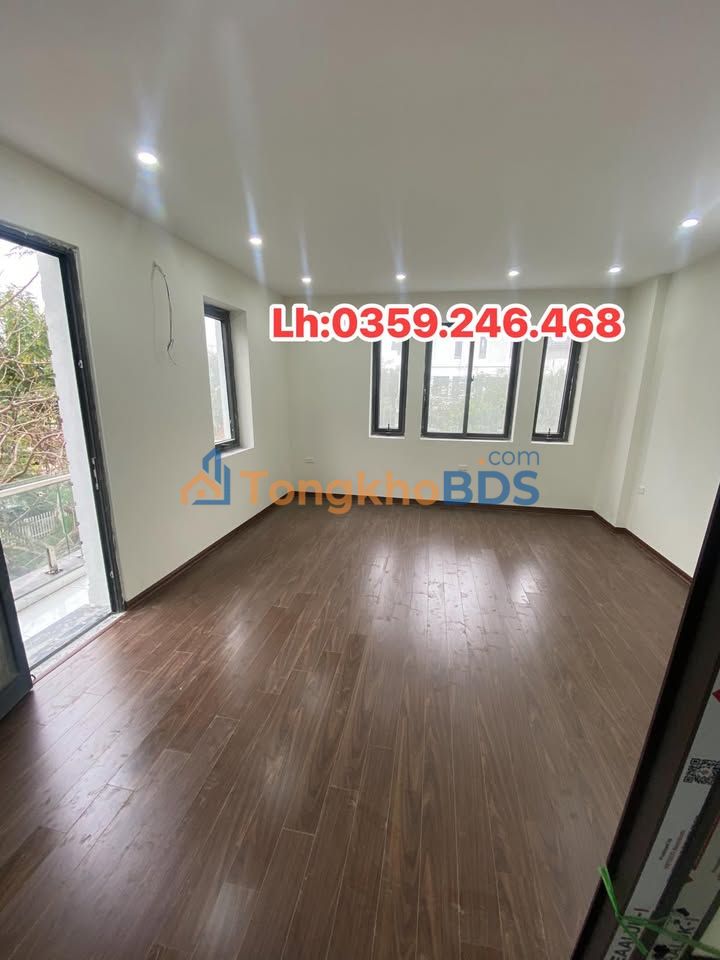 Nhà riêng Lê Trọng Tấn 154m² 35tr/tháng - Ô tô vào tận nhà