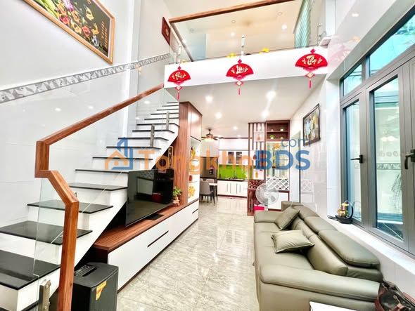 Nhà Phước Hải Cam Ranh 101m² Sổ Hồng Chính Chủ - Sân Đậu Oto Rộng