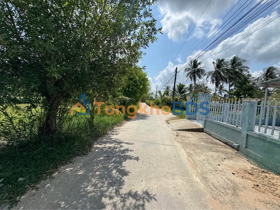 Dat vuon Ly Van Lam Ca Mau 173m2 360 trieu - So hong