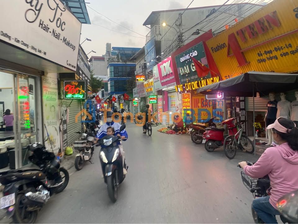 Cho thuê nhà 3 tầng mặt tiền kinh doanh Xã Hải Bối, Đông Anh - Dòng tiền 25 triệu/tháng