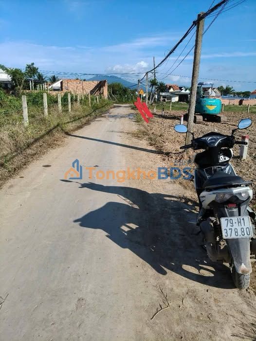 Bán Đất Ninh Thủy, Ninh Hòa 93m² - Giá 260 Triệu, Đường Petro Thông Thoáng