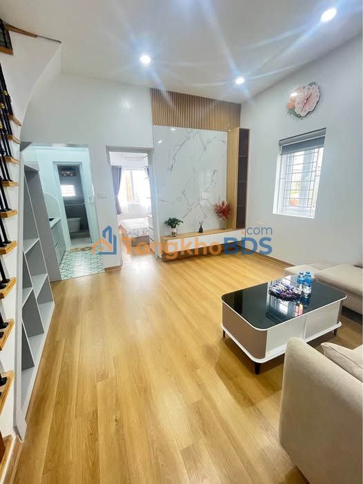 Nhà tập thể Quan Nhân 90m² 4 tỷ - Chính chủ bán gấp