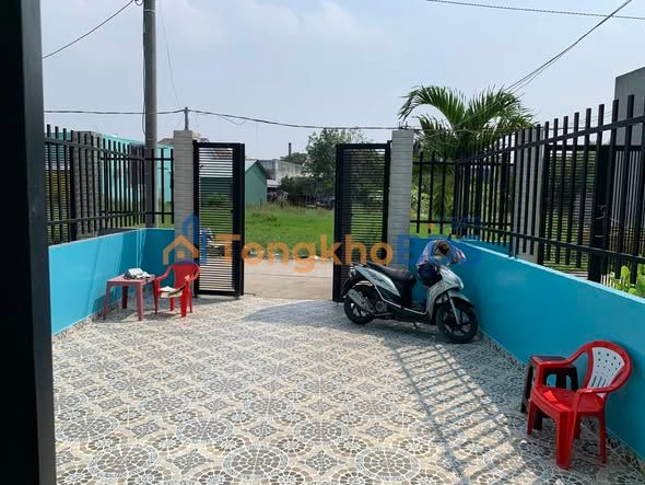 Townhouse Mỹ Yên Bến Lức 100m² giá 2.8 tỷ - Sẵn sàng ở ngay