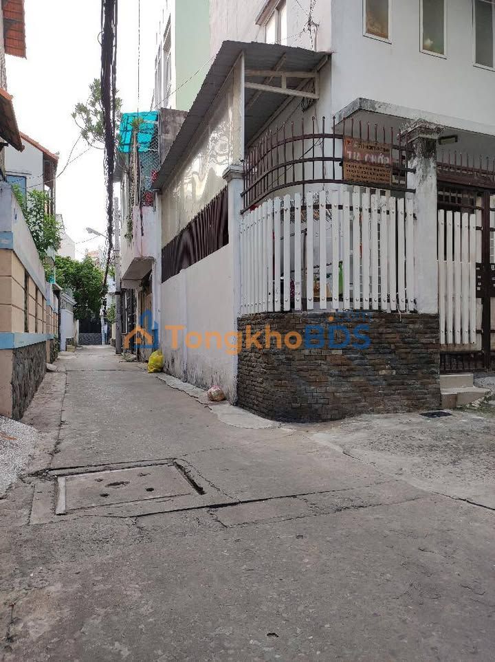 Nhà Đất Thánh Tân Bình 45m² 2 Tầng - Giá 5.25 Tỷ