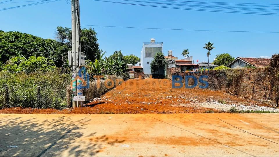 Đất Nền Hẻm Âu Cơ, Pleiku 50m² - Sổ Đỏ Sẵn Sàng - Giá 1.3 Tỷ