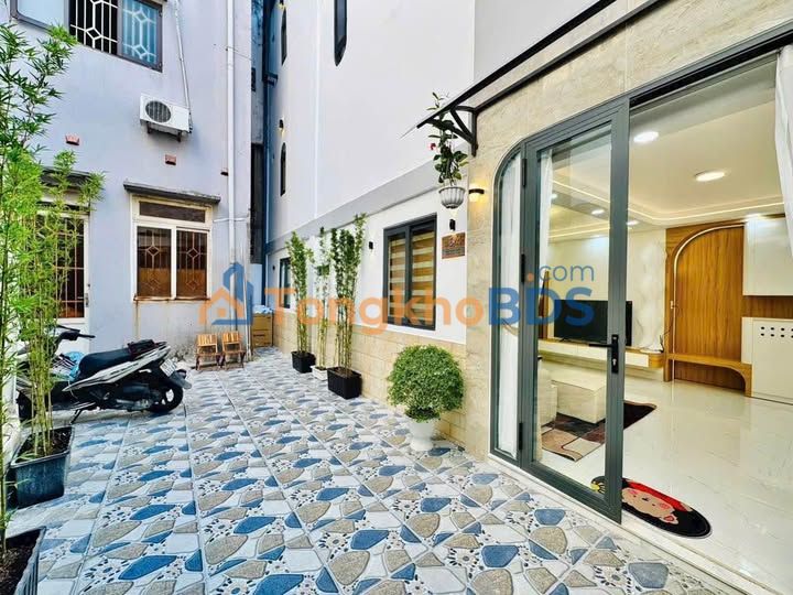 Nhà 7.x Tỷ Chợ Bà Chiểu 71m² - 4PN Khép Kín, Sẵn Ở Ngay