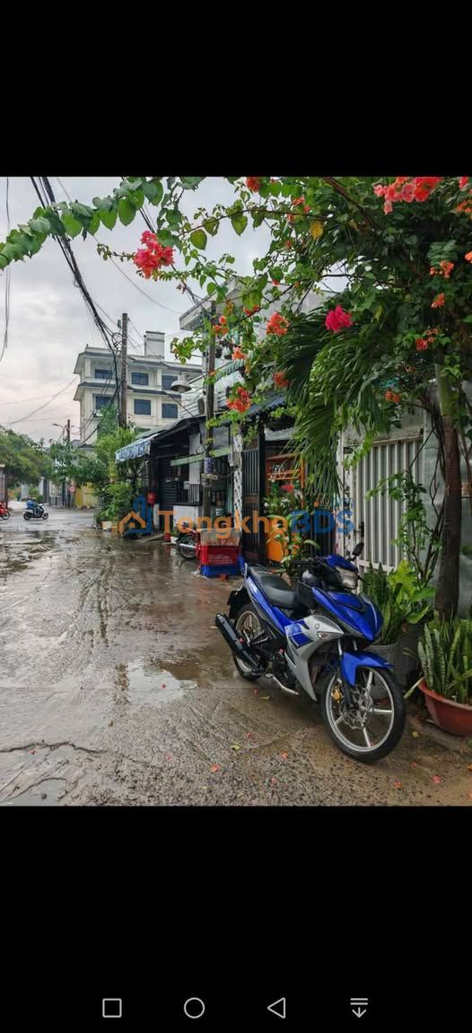 Nhà Hóc Môn 189m² - Ngang 9m, 2 Mặt Tiền, Xe Hơi, 6.8 Tỷ