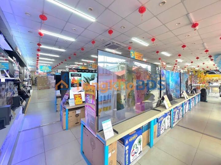 Nhà mặt tiền Nguyễn Thị Tú Củ Chi 185m² 44 triệu - Mặt tiền kinh doanh