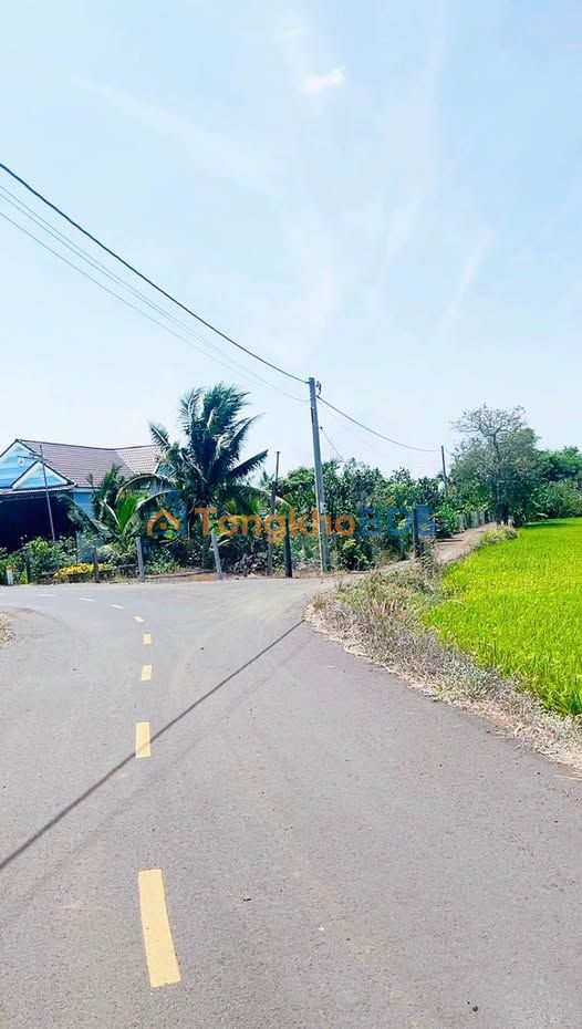 Đất nền Thị trấn Đất Đỏ 1.000m² 1,8 tỷ - Sổ đỏ chính chủ