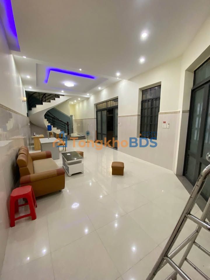 Nhà nguyên căn Trung Dũng 84m² 13 triệu - Sẵn sàng ở ngay