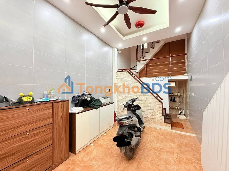 Nhà 25m² Đống Đa, 100m ra Tôn Đức Thắng, 7.25 tỷ
