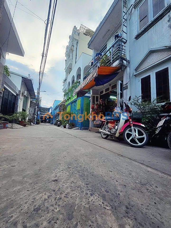 Nhà riêng Nguyễn Thị Tú Bình Tân 56m² 5.2 tỷ - Ô tô vào tận nhà