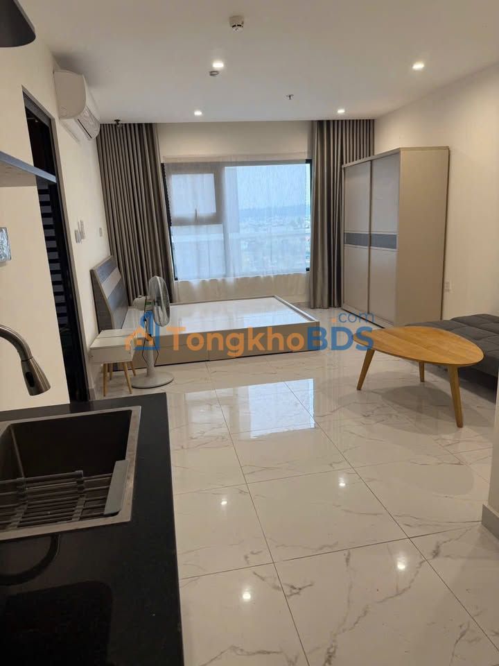 Bán Studio 35m² Vin Quận 9 - Full Nội Thất, Giá 2.13 Tỷ