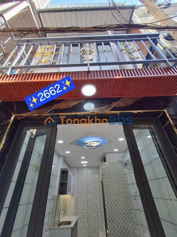 Nhà 14m² Quận 6 - 2 Tỷ 2, Sổ Hồng Riêng, Hướng Nam