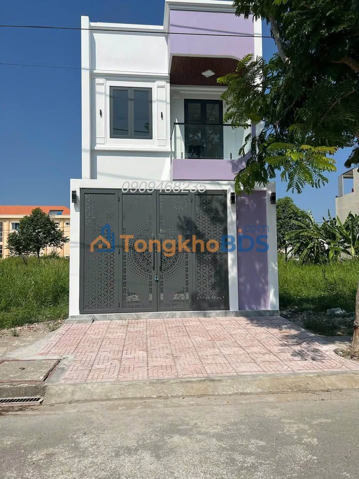 Nhà 2 tầng Long Hậu 80m2 giá 4.5 tỷ - Sẵn sàng ở ngay