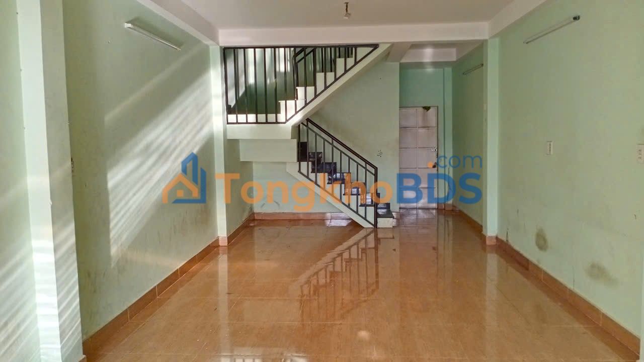 Nhà nguyên căn Q.12 60m² 10 triệu - Ô tô vào nhà