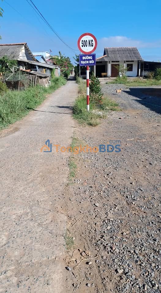 Bán Đất 1000m² Tặng Nhà Cấp 4 Ấp Gãnh, Tiền Giang - Giá 580 Triệu