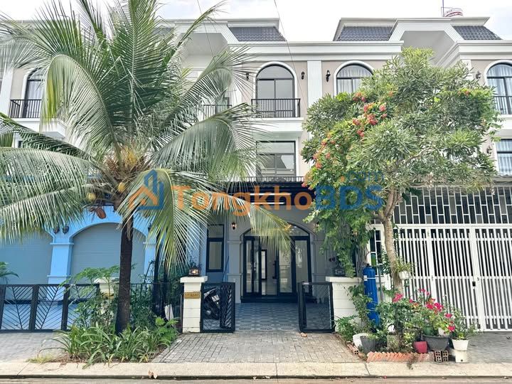 Nhà Lavilla Green City Bến Lức 14 triệu - Full nội thất