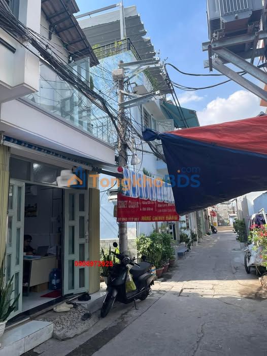 Nhà Hẻm VIP Huỳnh Tấn Phát, Quận 7 - 28m², Sổ Hồng Riêng