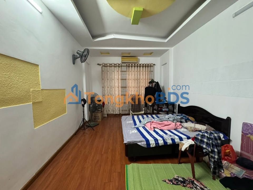 Nhà Phố Vĩnh Hưng 33m² - 7.3 Tỷ, Sổ Đỏ Chính Chủ, Sẵn Sàng Giao Dịch