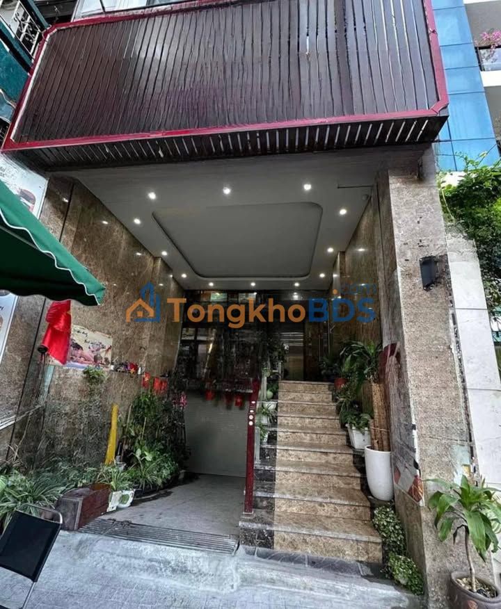 Cho thuê Mặt bằng kinh doanh mặt hồ Ngọc Khánh, Ba Đình, 75m²