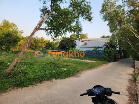 Đất Nền 130m² Mặt Tiền Hẻm 2A Bến Tràm, Phú Quốc - Giá 2 Tỷ TL