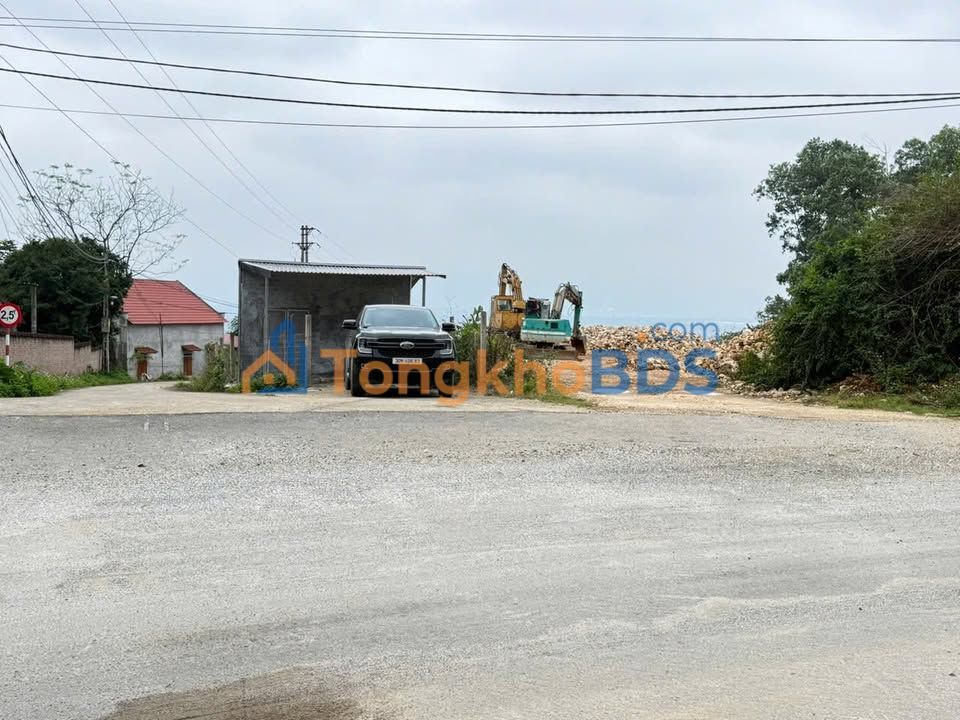 Đất Vàng Lô Góc Ba Vì 300m² - Đầu tư sinh lời 600 triệu