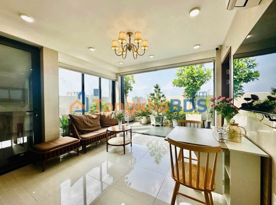 Căn hộ Phan Xích Long 80m² 18 triệu - View đẹp