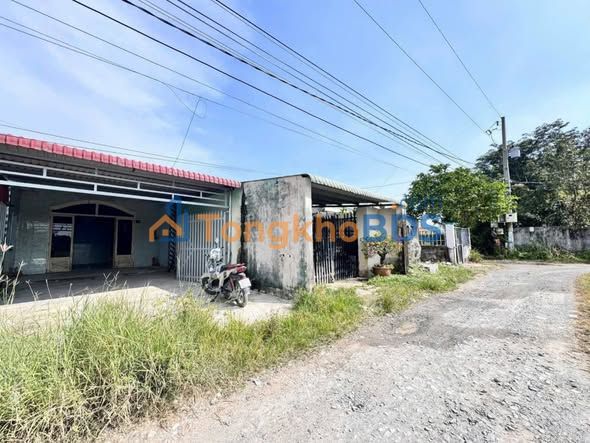 Nhà 170m² Hòa Khánh Đông, Đức Hòa - Giá 1.32 Tỷ, Sẵn Sàng Dọn Vào Ở Ngay!