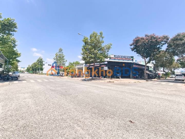 Đất nền Bến Lức Long An 80m² 3.4 tỷ - Sổ đỏ chính chủ